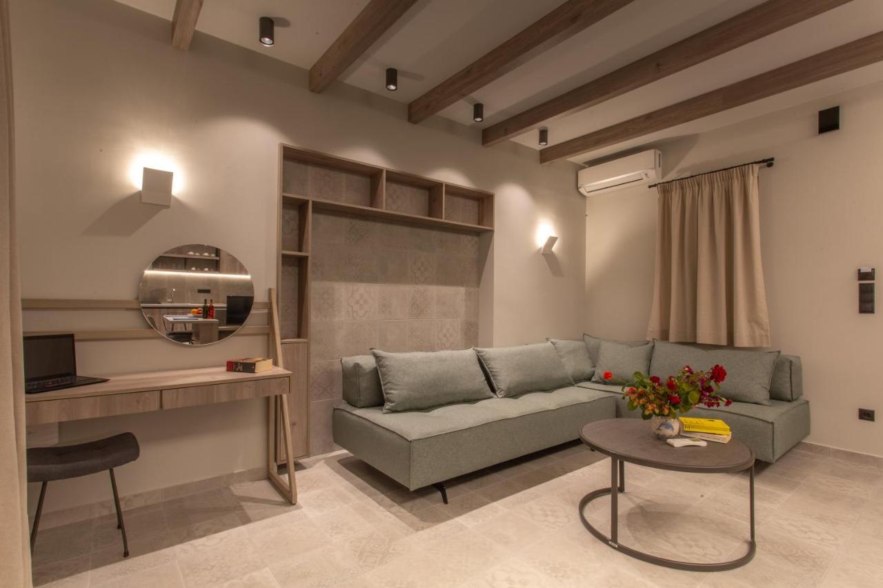 Quinta Essentia Suites Foiníki Dış mekan fotoğraf