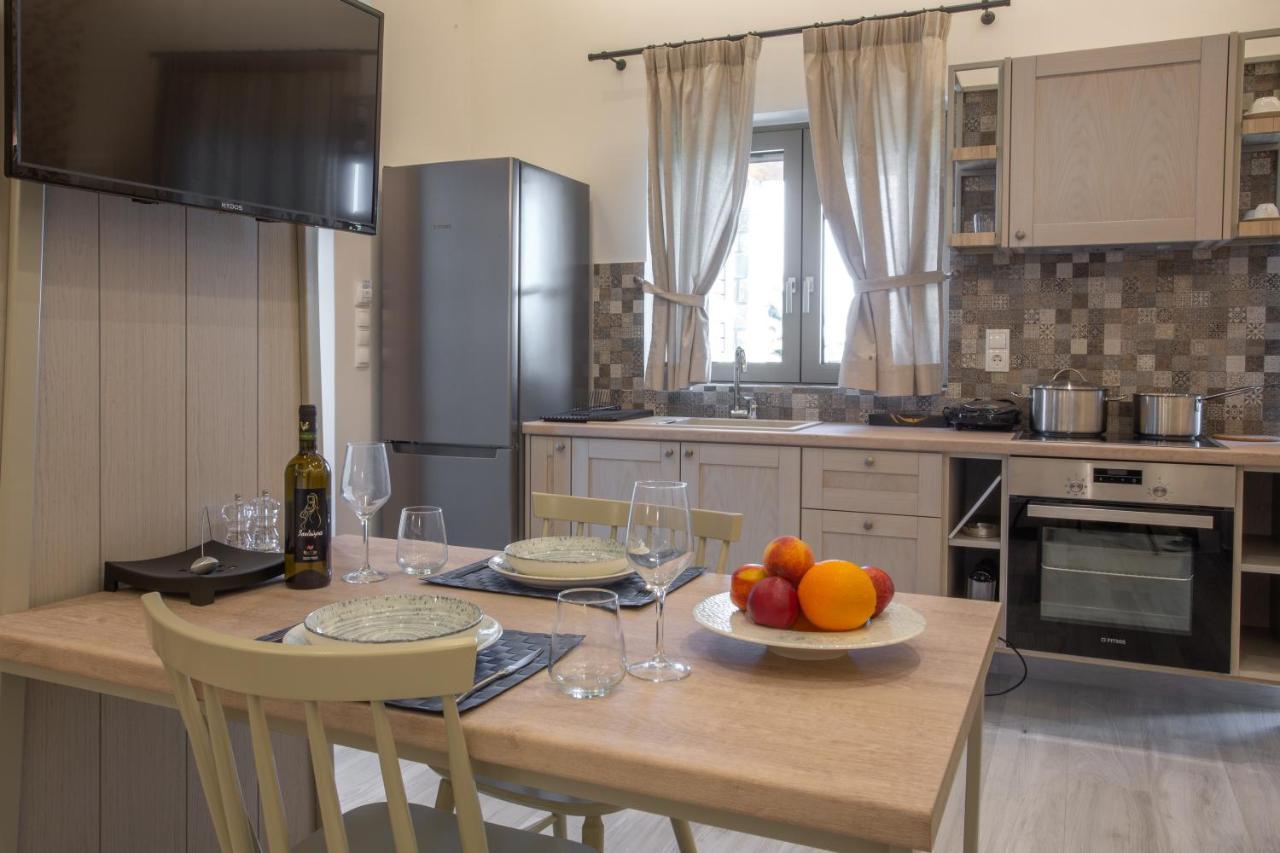 Quinta Essentia Suites Foiníki Dış mekan fotoğraf