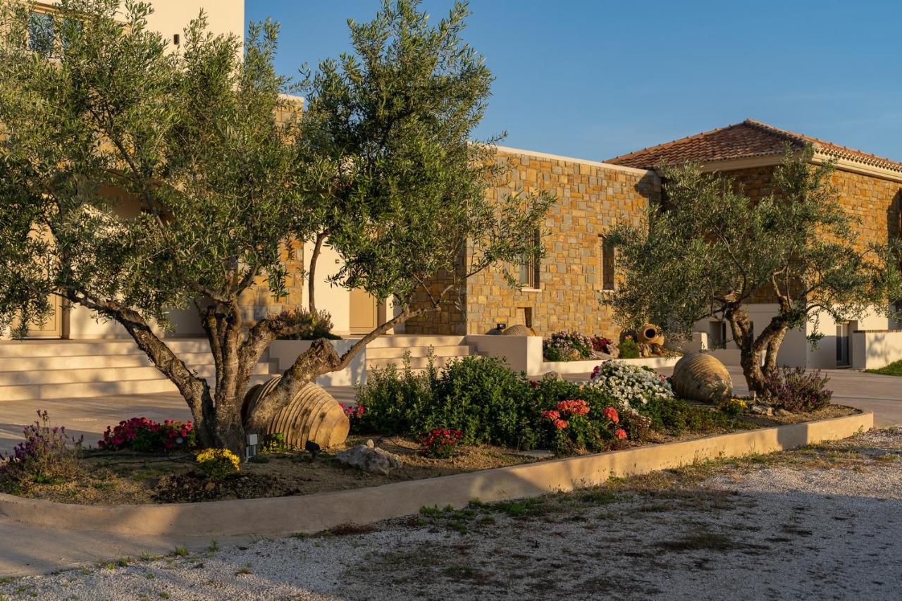 Quinta Essentia Suites Foiníki Dış mekan fotoğraf