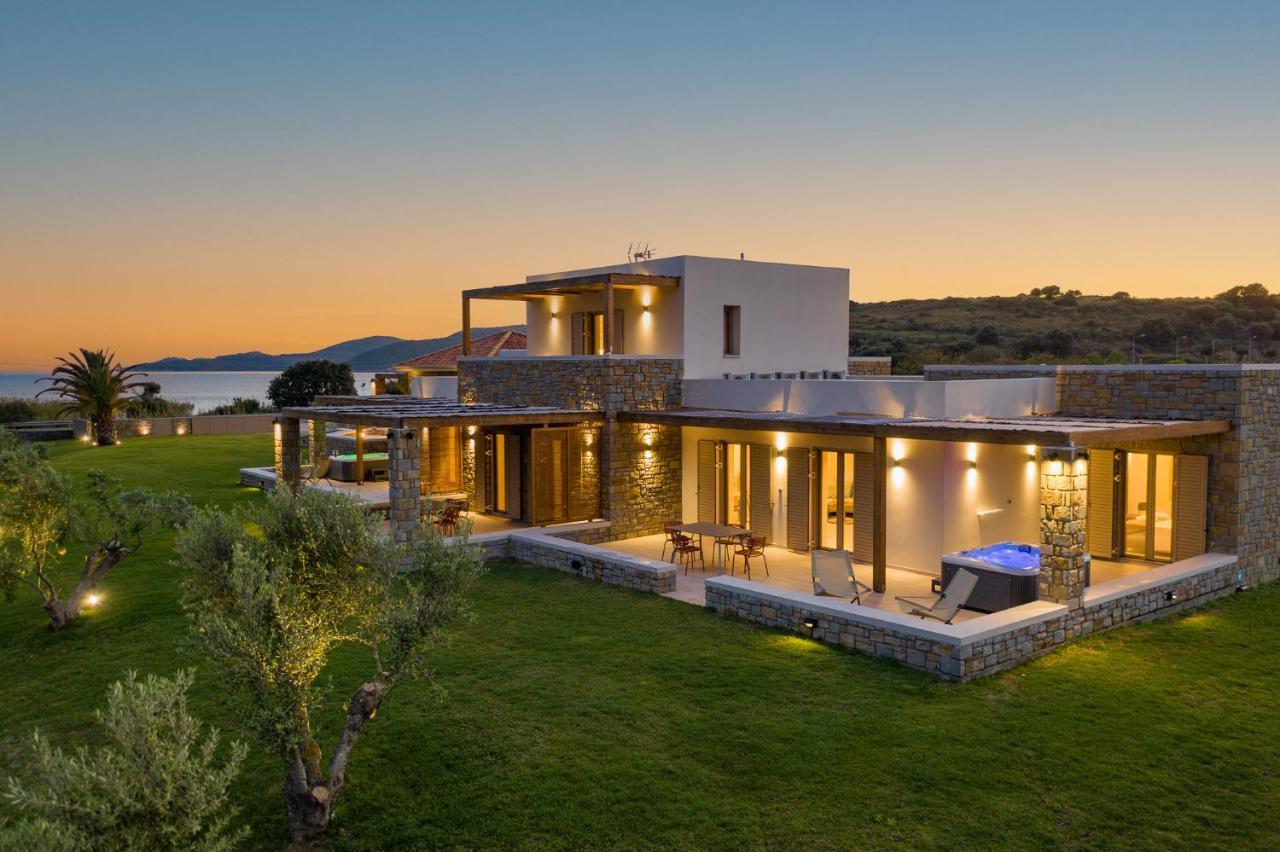 Quinta Essentia Suites Foiníki Dış mekan fotoğraf