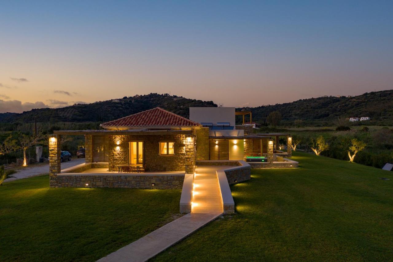 Quinta Essentia Suites Foiníki Dış mekan fotoğraf