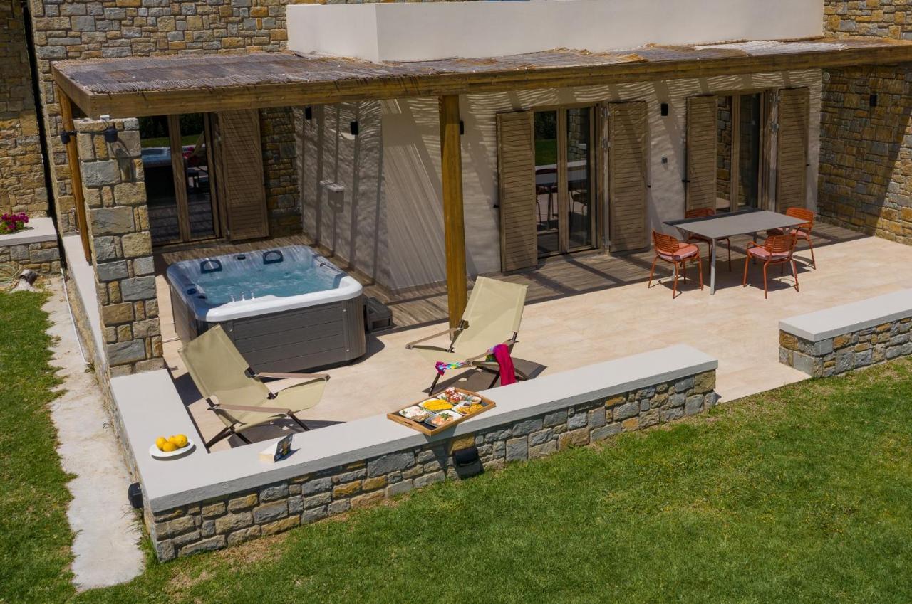 Quinta Essentia Suites Foiníki Dış mekan fotoğraf